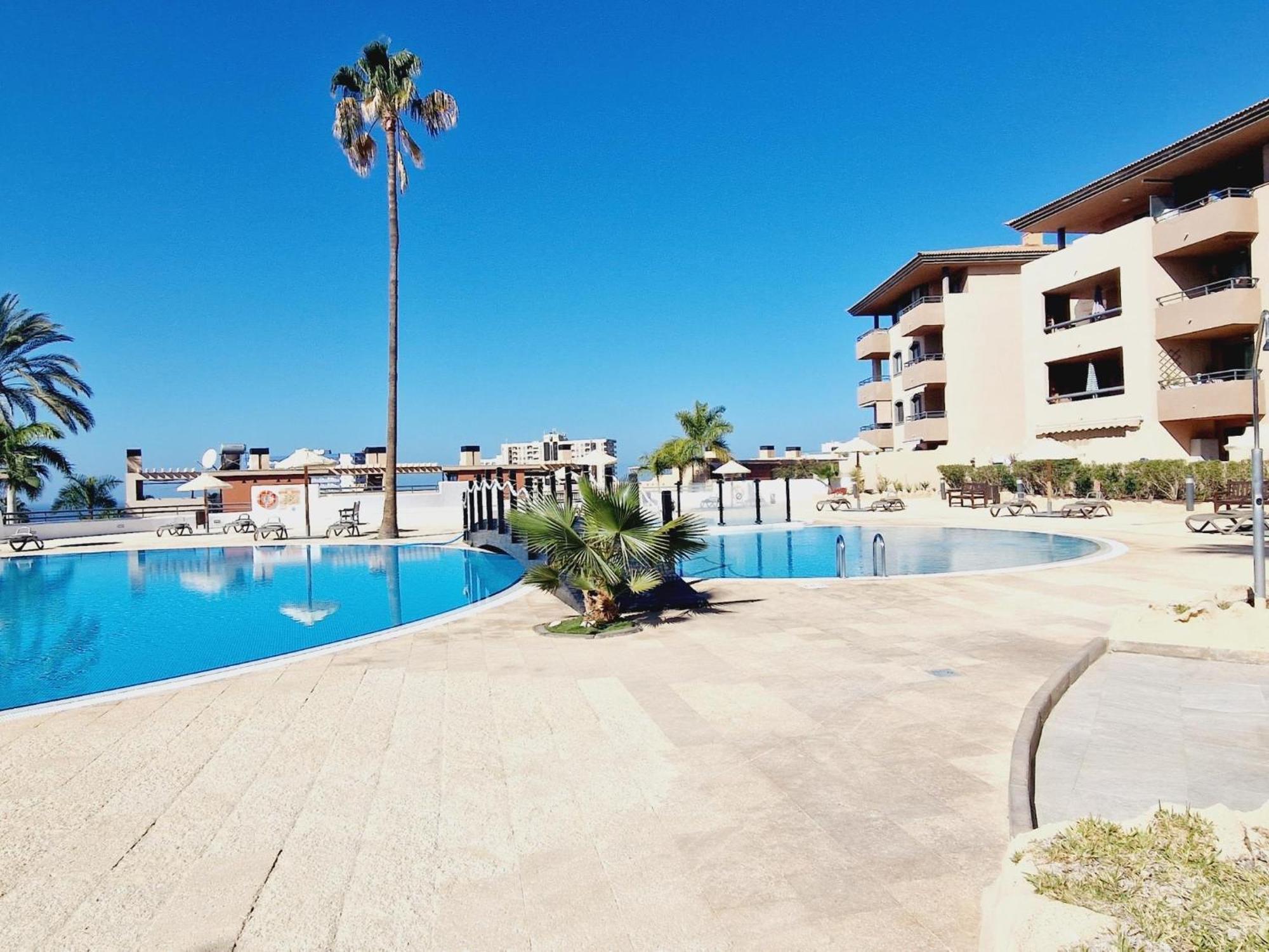 Paraiso 2 Bedroom Terrace Wifi Free プラヤ・パライソ エクステリア 写真